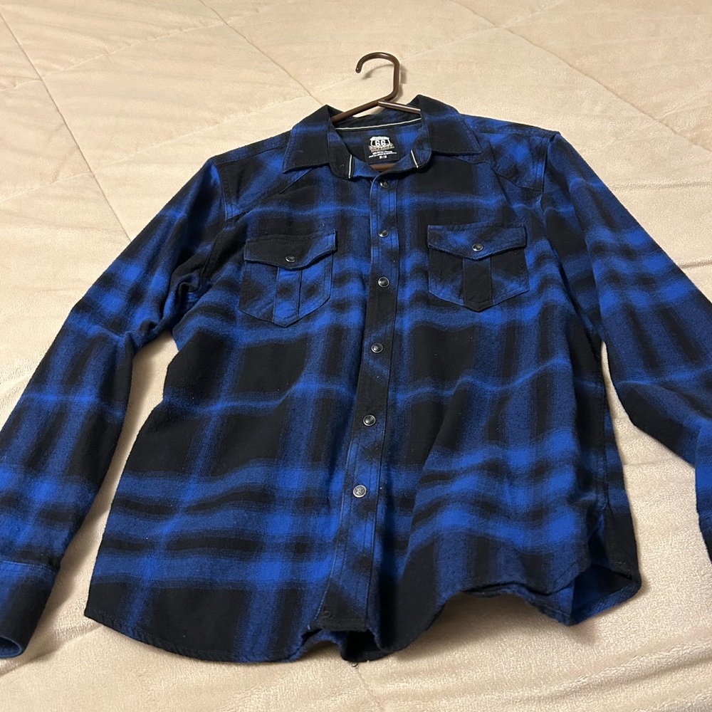 Route 66 Men's Blue and Black Plaid Shirt - Picture 5 of 7